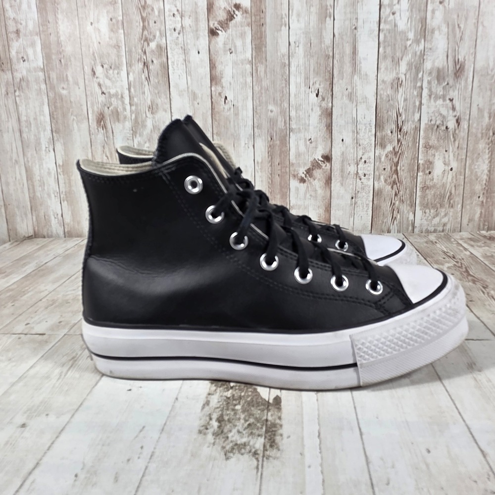 Converse Chuck Taylor All Star Lift Black Leather Platform High Top 561675C Sz 8